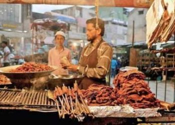 گجرات میں نان ویج اسٹال و ٹھیلے بین، سابق سی ایم کامشور سبزی کھائیں
