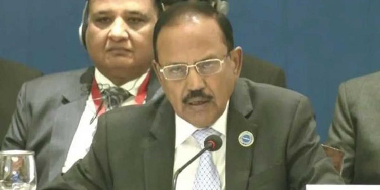 این ایس اے ڈوبھال کا انتباہ: جنگ کا طریقہ بدل چکا ہے، اب معاشرے کو تقسیم کرکے بھی ملکوں کو توڑا جا سکتا ہے