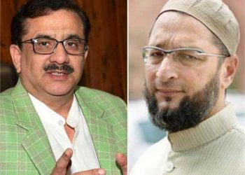 اویسی نے گستاخ رسول (صلی اللہ علیہ وسلم) وسیم رضوی کے خلاف ایف آئی آر درج کرائی