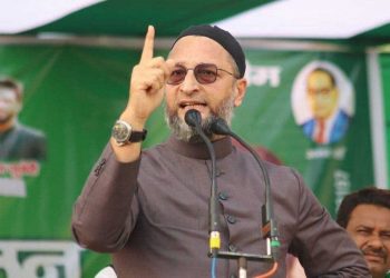 اویسی بولے ،کوئی مسلمان یہ کہتاتو یوپی پولیس گولی ماردیتی