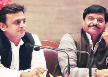 اکھلیش‌نے چچا کی طرف بڑھایا محبت کا ہاتھ ،گٹھ بندھن‌کرنے کا اعلان