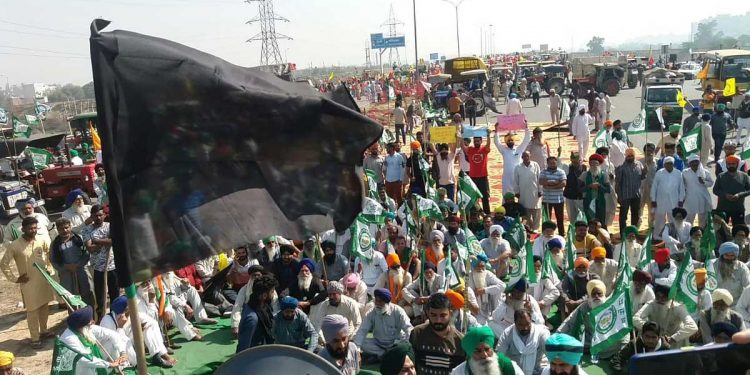 کسان آندولن کی کامیابی مسلم قیادت کے لیے سبق ہے