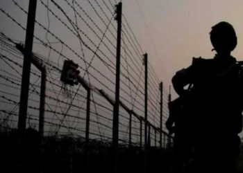 پنجاب : گورداس پور سرحد پر بی ایس ایف نے پاکستانی درانداز کو گولی مار کر ہلاک کردیا