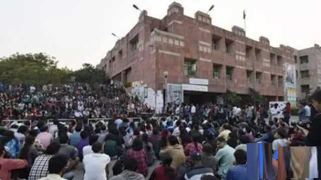 جے این یو کیمپس میں اٹھی بابری مسجد کی تعمیر نو کی مانگ، طلبا کا احتجاجی مارچ