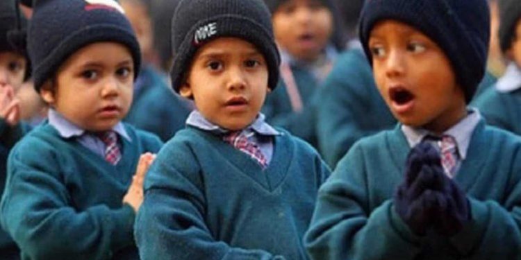 دہلی: نجی اسکولوں میں نرسری میں داخلے کی ریس جاری ، دستاویزات کی تصدیق شروع