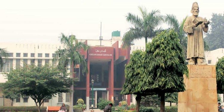 داخلوں میں بے ضا بطگی کا الزام ،جامعہ ملیہ کے رجسٹر ار کو دہلی ہائی کورٹ نے طلب کیا
