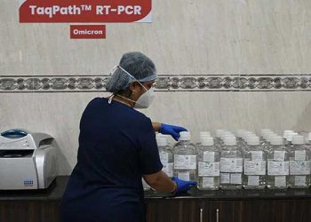 اب 17ریاستوں میں پھیلا اومیکرون ،دہلی میں پیر سے نائٹ کرفیو