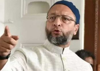 چھتیس گڑھ کی دھرم سنسد میں کانگریس لیڈروں کی شرکت کیوں اویسی کا سوال