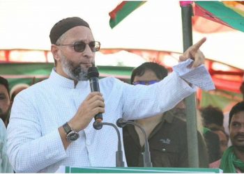 اویسی نے پانچ چھوٹی پارٹیوں کا مورچہ بنایا،100 سیٹوں پر لڑنے کا منصوبہ فائنل
