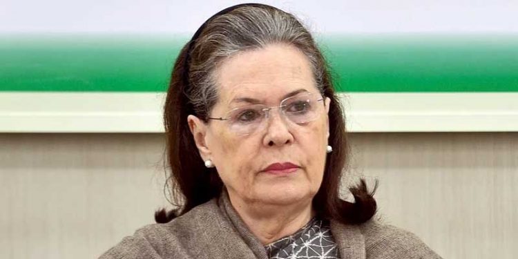 بڑی کمپنیوں کا منافع معاشی خوشحالی نہیں،سرکاری کمپنیاں عجلت میں بیچی جارہی ہیں: سونیا