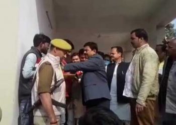 ’دماغ خراب ہے کیا سا….‘ سوال پوچھنے پر مرکزی وزیراجے مشراٹینی نے جرنلسٹوں کو گالیاں دیں،ہاتھا پائی کی کوشش