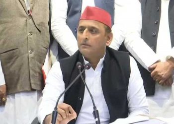 اکھلیش نے کہا:انکم ٹیکس والے یوپی میں الیکشن لڑنے آگئے ، اب ای ڈی اور سی بی آئی بھی آئے گی