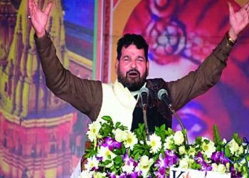 سارے دہشت گرد مسلمان ہیں،بی جے پی لیڈر کی بہکی بہکی باتیں