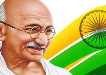 اب چھتیس گڑھ کے سرکاری بابو نے باپو کو گالیاں دیں!