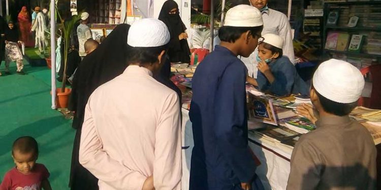مالیگاؤں کے یادگار کتاب میلہ میں ایک کروڑ کا کاروبار