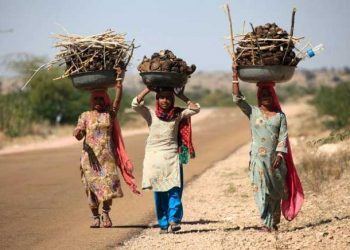 بھارت سب سے زیادہ عدم مساوات والے ملکوں میں شامل، ایک فیصد لوگ 22 فیصد آمدنی پر قابض: رپورٹ