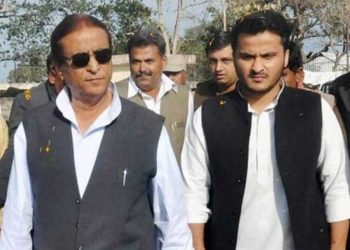 ’اعظم خاں8×10کی کوٹھری میں ،جان کو خطرہ ،بڑی اذیتیں دی گئیں‘