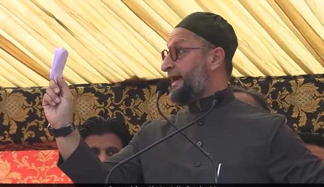اویسی کا طنز ،کہا:’سماجوادی میں جاکر سنگھی سیکولر ہوگئے اور بی ٹیم ہم کو کہتے ہیں‘