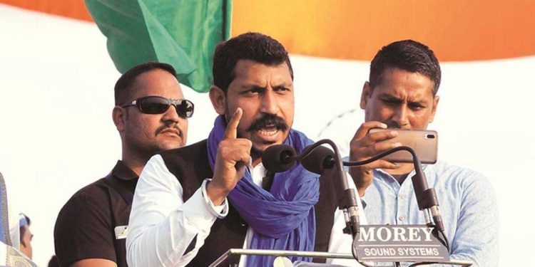 ’آزاد ‘بھی اکھلیش کے ساتھ ،کہا :’مل کر بی جے پی کو ہرائیں گے‘