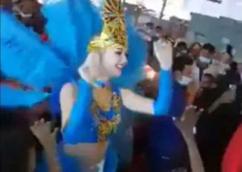 ’سعودی لبرل اسلام‘،سڑکوں پر نیم عریاں ڈانس