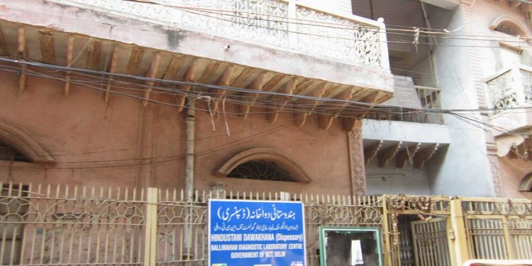 حکیم اجمل خاں کے قائم کردہ ’ہندوستانی دواخانہ‘ کا نام تبدیل کرنا تاریخ کو مسخ کرنے کے مترادف: ڈاکٹر وجے ڈھینگرا