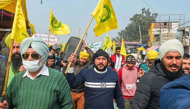 کسانوں نے منایا ’وشواس گھات دیوس‘ ،صدرجمہوریہ کے نام میمورینڈم ،دوبارہ تحریک شروع کرنے کا انتباہ