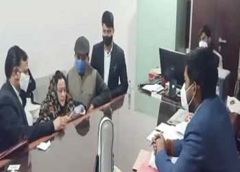 عبداللہ اعظم کا پرچہ نامزدگی خارج ہونے کا خدشہ! ماں تزئن فاطمہ نے سوار سے کیا پرچہ داخل