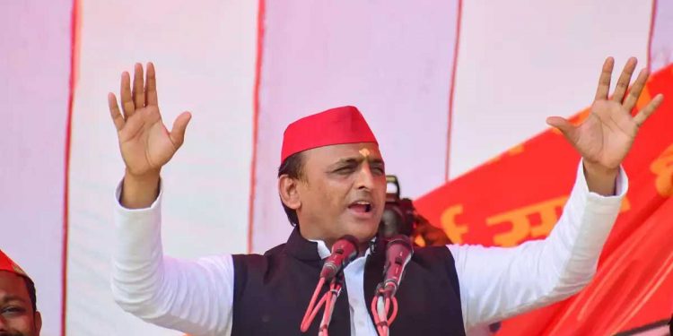 آئین اور جمہورت کو بچانے کے لئے بی جے پی کو ہٹانا ضروری، یہ الیکشن ملک کو نیا سمت فراہم کرے گا :اکھلیش