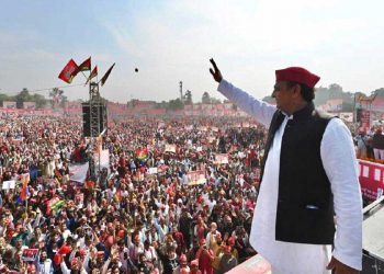 یوگی پر اکھلیش کا نشانہ ، کہا-’ دھوکہ دینے والوں کو کھنڈ -کھنڈ کردیں گے لوگ‘