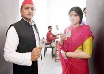 اکھلیش پر ضابطہ اخلاق کی خلاف ورزی کاالزام،الیکشن کمیشن نے لیا از خود نوٹس