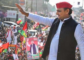 بی جے پی کےلوگ بابا صاحب کے دیئے آئین کوختم کرنا چاہتے ہیں: اکھلیش