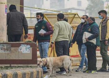 دہلی کو ہلانےکی سازش ! سیما پوری علاقہ میں پھر ملامشتبہ بیگ