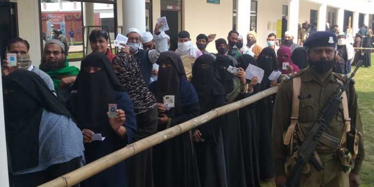 دیوبند میں پر امن طریقہ سے ووٹنگ اختتام پذیر