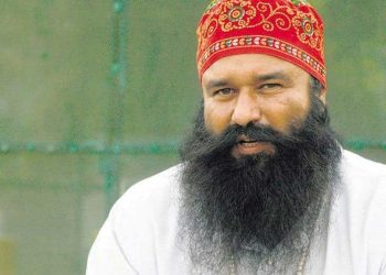 قتل وعصمت دری کے ملزم گرمیت رام رحیم کو کھٹر حکومت نے دی زیڈ پلس سیکورٹی