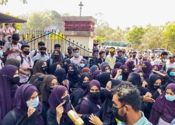 کرناٹک کا حجاب معاملہ، اصل قضیہ اور کرنے کا کام