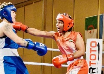 ہندوستانی مکہ باز نکہت زرین اولمپک میڈلسٹ کو شکست دے کر فائنل میں داخل