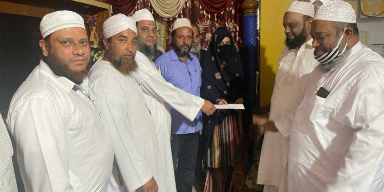 مسکان کو جمعیۃ علماء ہند نے چیک سونپا