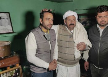 جینت کی ٹکیت دربار میں حاضری، ملا آشیرواد