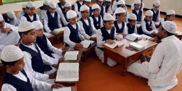 مدارس اسلامیہ !نظام تعلیم اورنصاب تعلیم کے آئینے میں