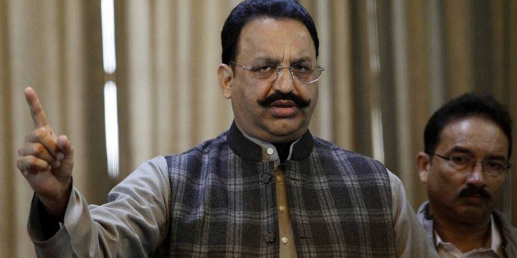 جیل کے اندر گلاس میں چائے آئی، پینے کے بعد مختار انصاری اور ان کی اہلیہ کے منھ سے جھاگ نکلنے لگی،بیٹے نے بتائی پوری بات