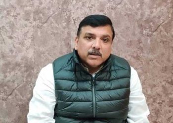 امت شاہ کا بیٹا دبئی کے شیخوں کے ساتھ مل کر کروڑوں کمائے گا اور یوپی کے نوجوان ’گوبر‘ بیچیں گے؟: سنجے سنگھ