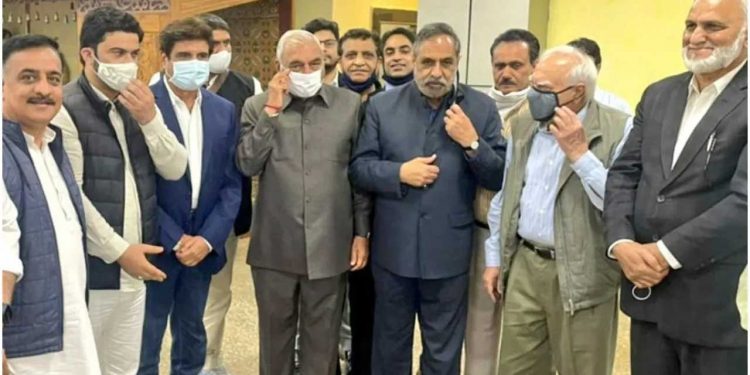 کانگریس: جی 23 گروپ کے رہنماؤں کی ملاقات، راہل کی قیادت پر اٹھائے سوال