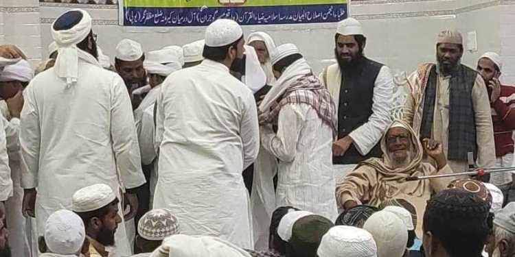 تعلیم ہماری مذہبی اور سماجی زندگی کا اہم حصہ ہے: مولانا محمد سلمان بجنوری