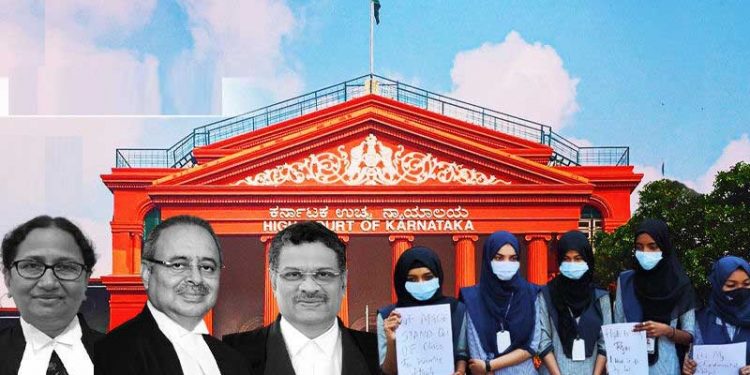 حجاب پر پابندی برقرار،کرناٹک ہائی کورٹ نے کہا،حجاب اسلام کا لازمی جز ونہیں