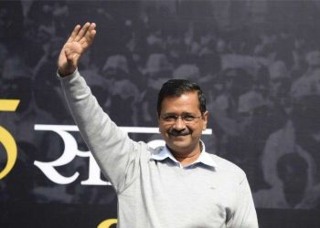 کیا کیجریوال ہیں کانگریس کا متبادل!