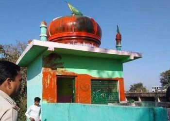 مدھیہ پردیش،درگاہ میں توڑپھوڑ،بھگوا رنگ میں رنگا