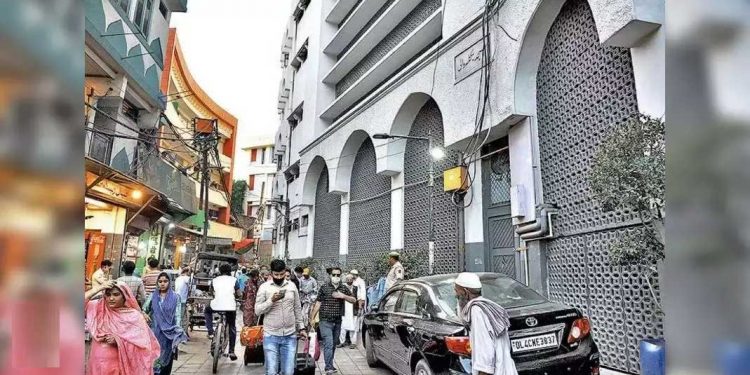 مرکز کی ایک منزل نماز کے لیے کھولنے کی مودی سرکارکی پیش کش