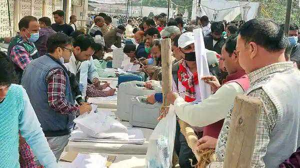 چھٹے مرحلے کی57سیٹوں پر ووٹنگ کل ، تیاریاں مکمل ،6وزراء کا وقار داؤ پر