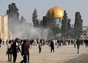 مسجد اقصیٰ میں کشیدگی: اسرائیل نے القدس آمد کے تمام راستے سیل کر دیئے