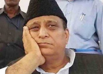 اعظم خان پر نیاشکنجہ، 15 سال پرانے کیس میں غیر ضمانتی وارنٹ جاری
